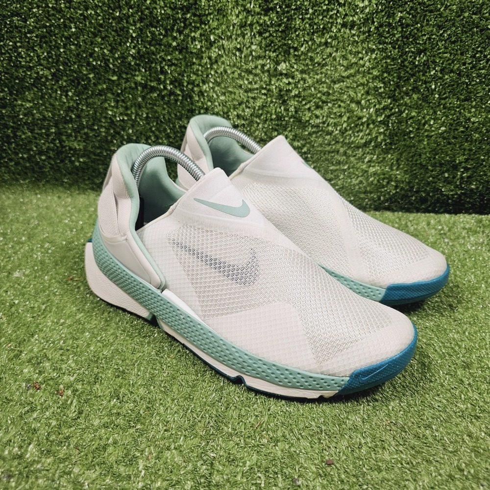 Nike Go FlyEase White Geode Teal Athletic Sneakers DR5540 -013 Womens Size 9.5